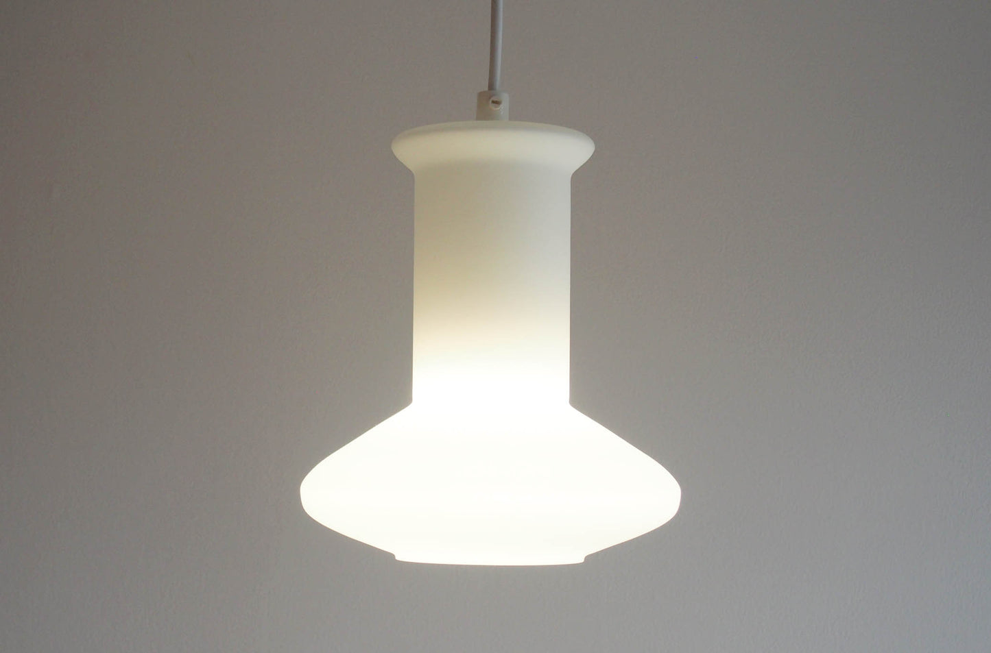 Vintage - Denmark - White glass pendant lamp